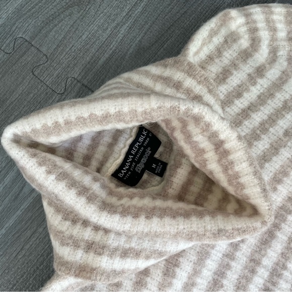 Banana republic wool stripe turtleneck sweater - Picture 2 of 5